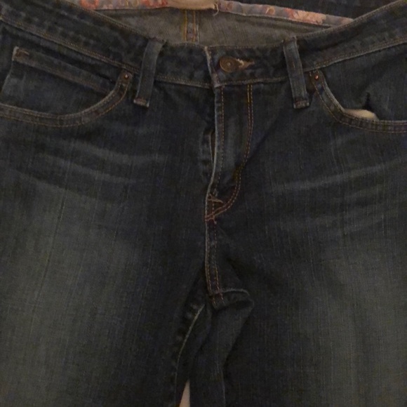 Levi’s Genuinely Crafted Low Flare Jeans - Picture 2 of 7